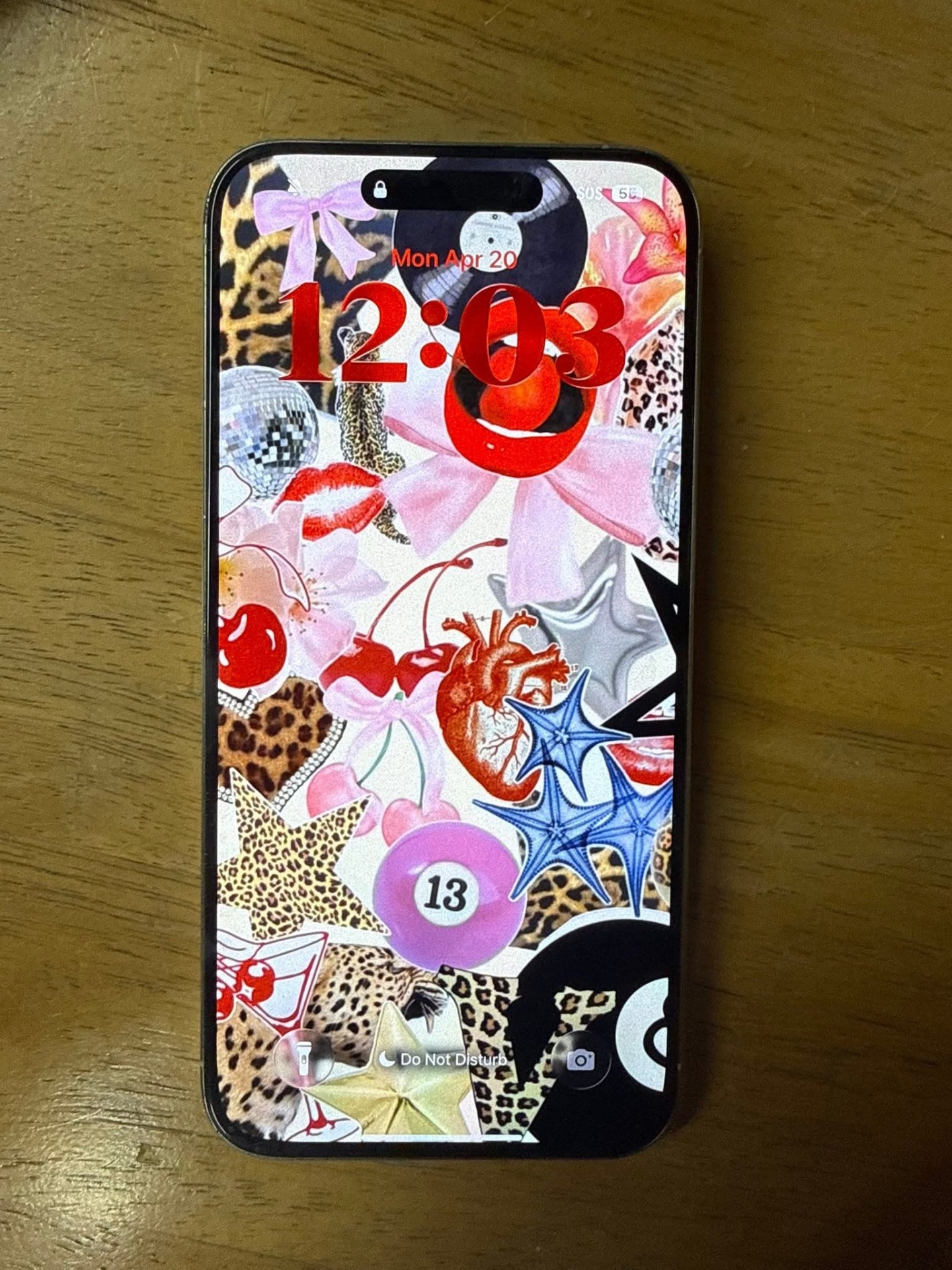 iPhone display fully restored after software repair